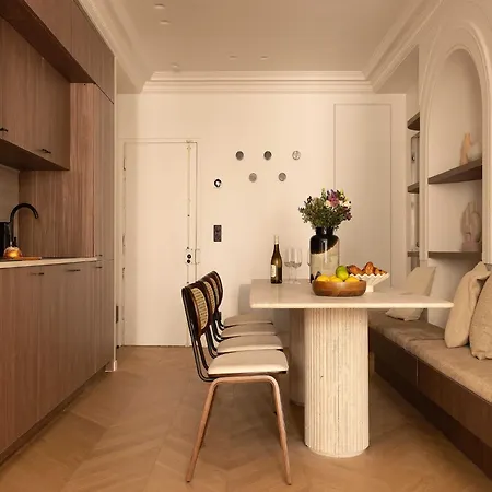 Elegant Appt- Ac-2br-6p- Musee Du Louvre